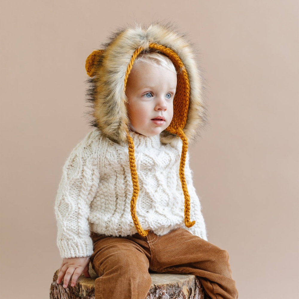 NWT The Blueberry Hill Lennon Lion Bonnet // Newborn